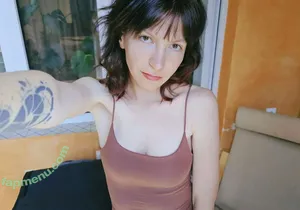  nude photo #0002