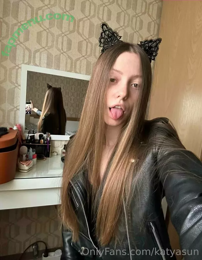 katyasun nude photo #0005 (Katya Sun / sassykatyasun)