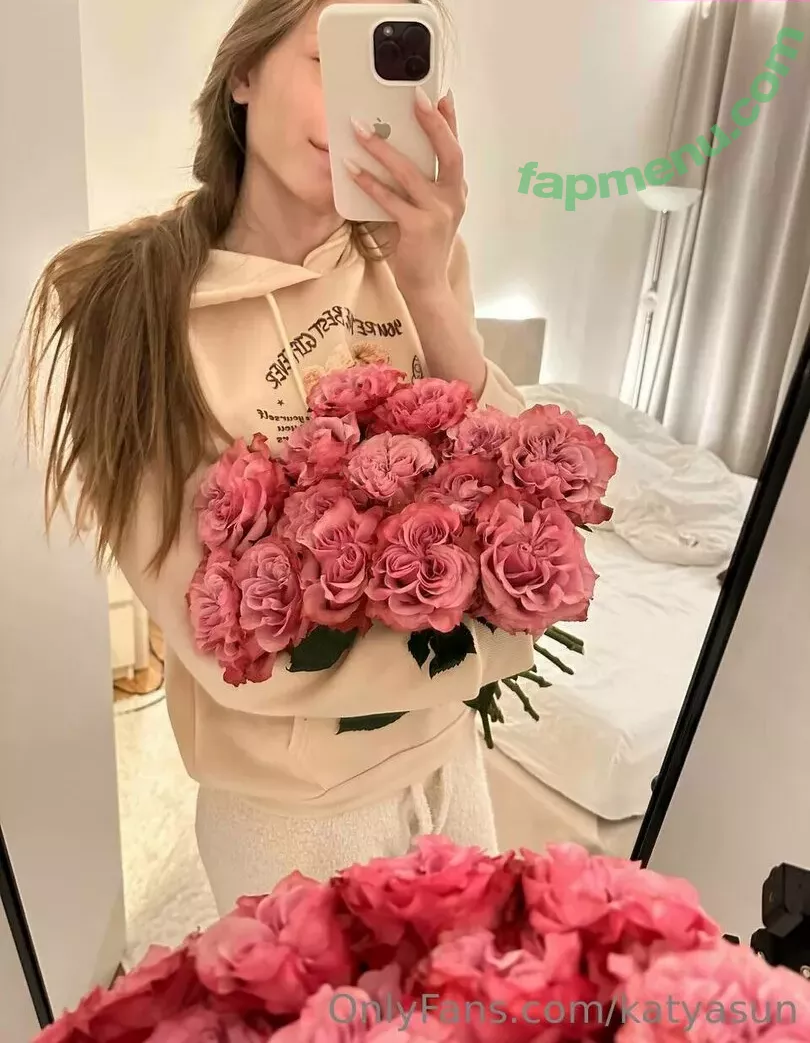 katyasun nude photo #0045 (Katya Sun / sassykatyasun)