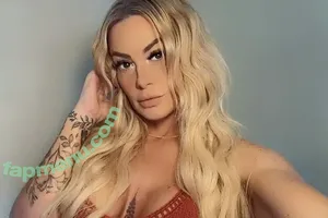  nude photo #0005