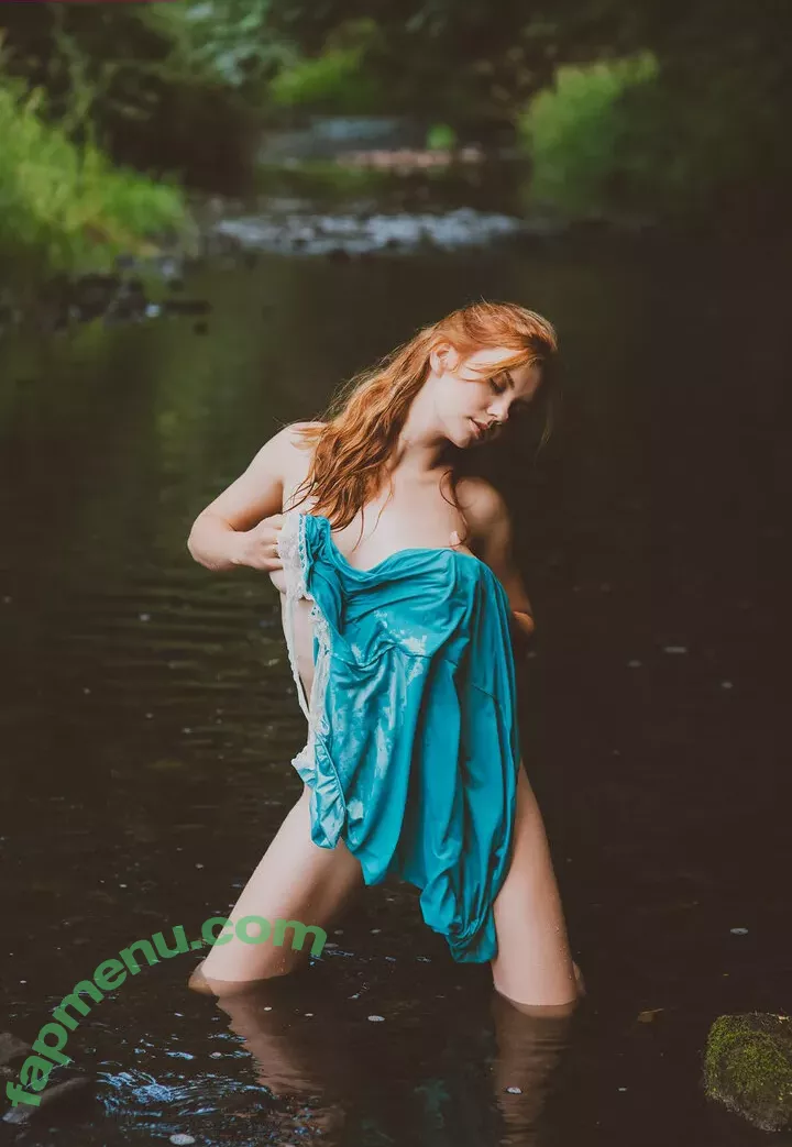 Kayla Coyote nude photo #0509 (crayolakayola97 / kaylacoyote / kcoyote97)