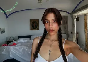 kayla.vy /  / Asian Baby Girl nude photo #1912