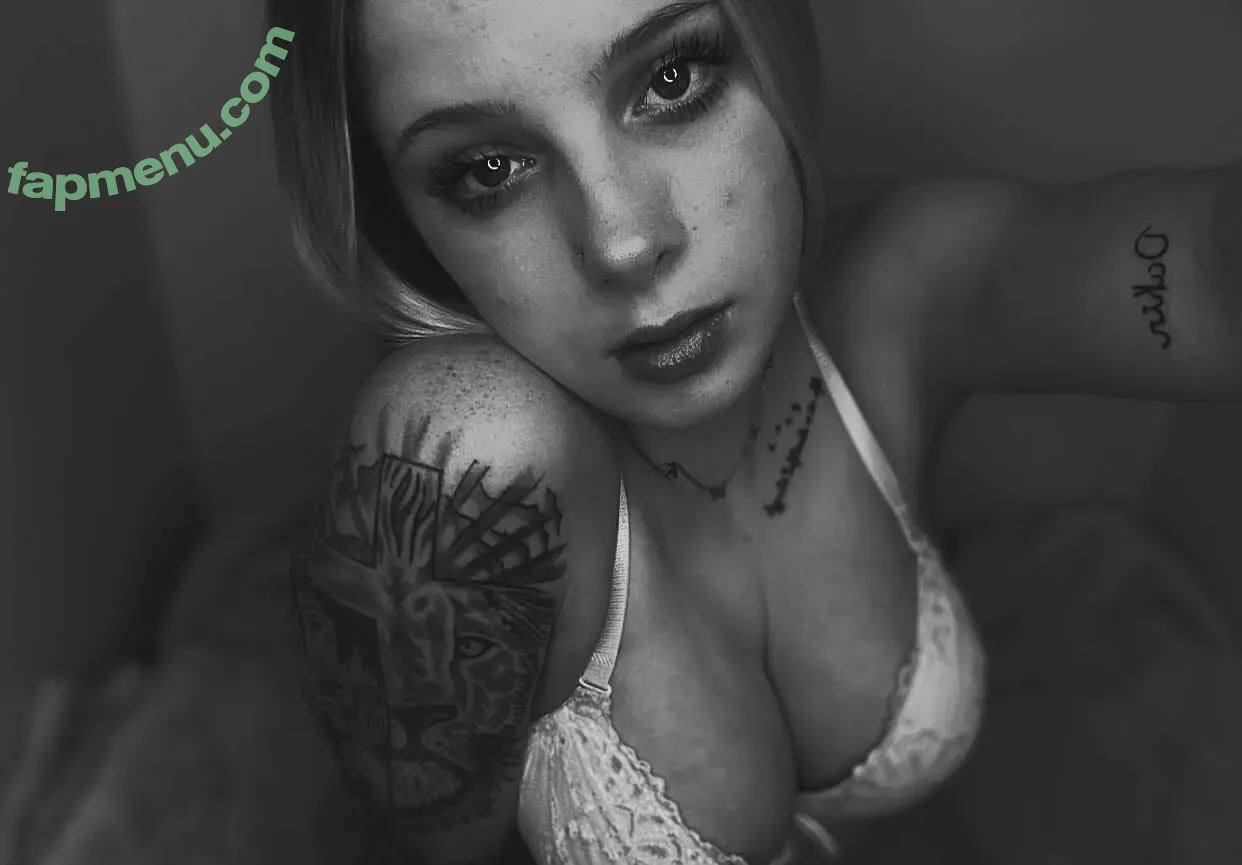 Kaylachadwell nude photo #0001 (kaylaa.chadwell)