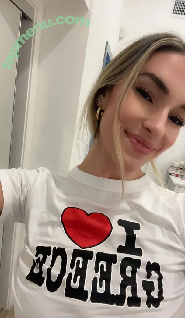 kaylasimmons nude photo #0010 (kaylasimmmons)