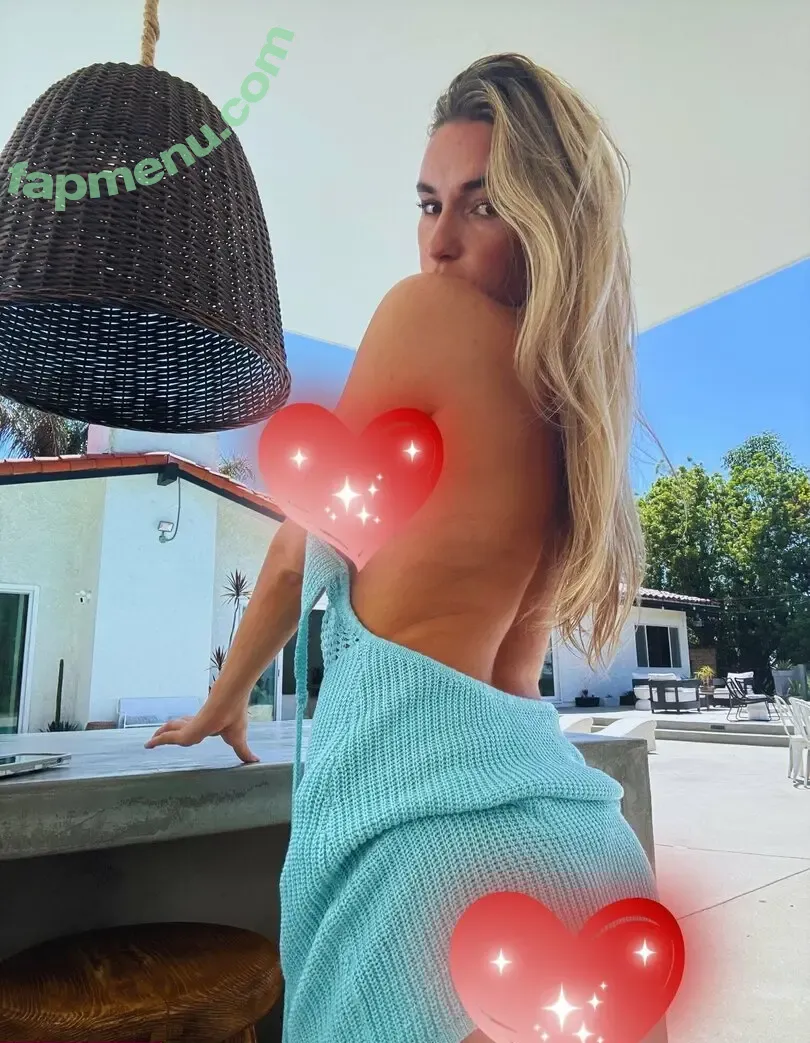 kaylasimmons nude photo #0001 (kaylasimmmons)
