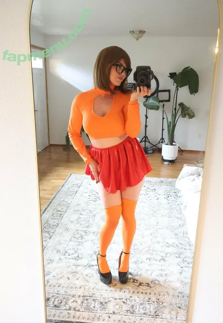 kaylasummersoftv nude photo #0002 (kaylasummersofficial)