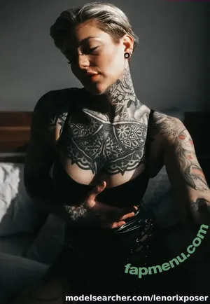  nude photo #0003