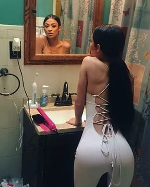 kaylinaeileennn / _kaylinaeileen nude photo #0014