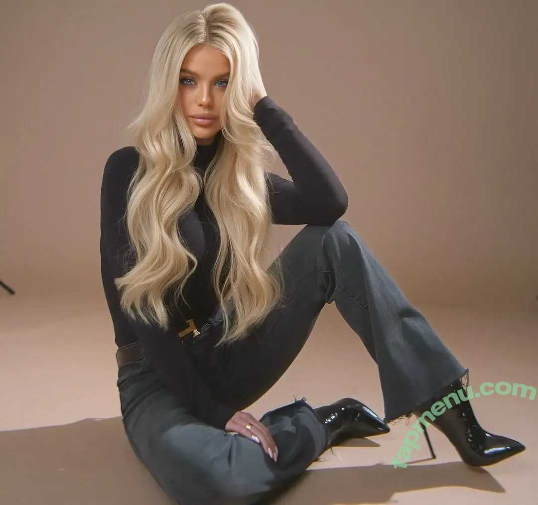 Kaylyn Slevin nude photo #0109 (kaylynslevin)