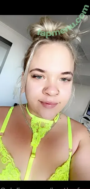 kaytlynfree / hkfreezy nude photo #0016