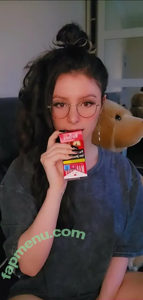 kazysmoking nude photo #0040 (kazy.asmr)