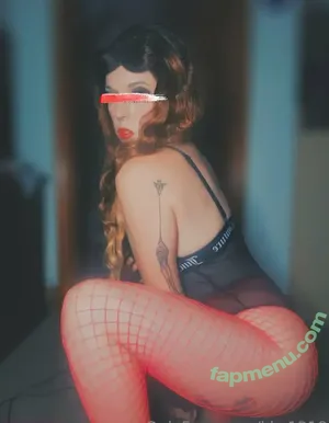  nude photo #0001