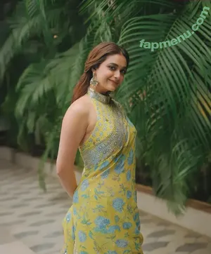 Keerthy Suresh / keerthysureshofficial nude photo #0088