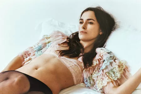Keira Knightley / keira_knight / keiracknightleys / keiraksource nude photo #0041
