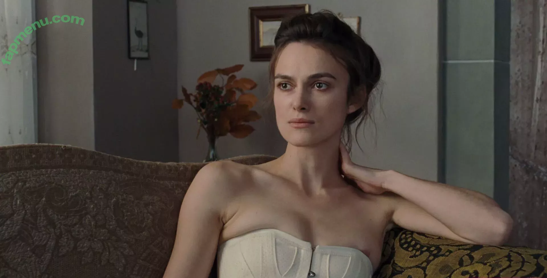Keira Knightley nude photo #0064 (keira_knight / keiracknightleys / keiraksource)