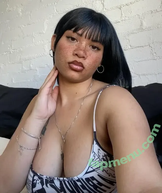 keisha.t.c_titus nude photo #0001 (keisha.t.c_titus)