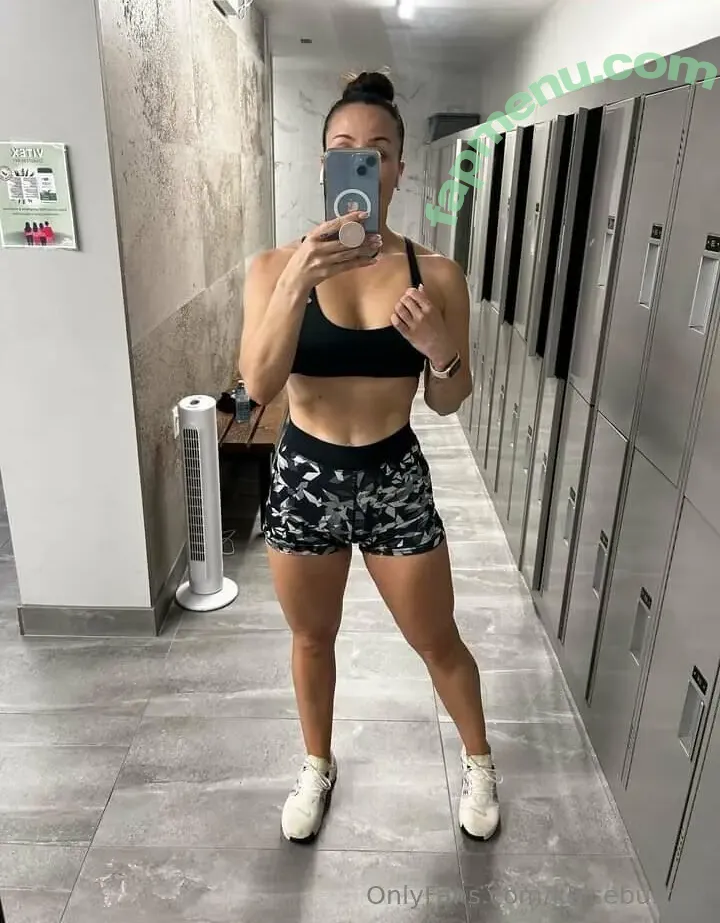 kelceburrow nude photo #0001 (kelceburrowfit)