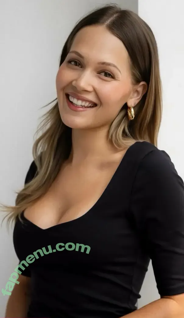 Kelli Berglund nude photo #0296 (kelliberglund)