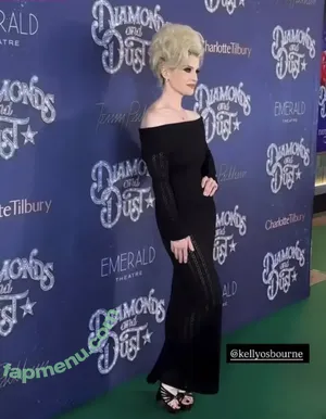 Kelly Osbourne / KellyOsbourne nude photo #0209