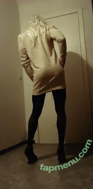  nude photo #0011