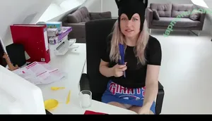 KellyMissesvlog / ajandkelz nude photo #0052