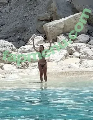 KellyMissesvlog / ajandkelz nude photo #0074