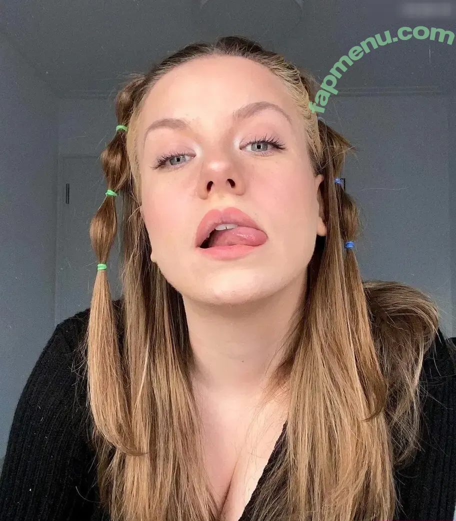 KellyMissesvlog nude photo #0088 (ajandkelz)
