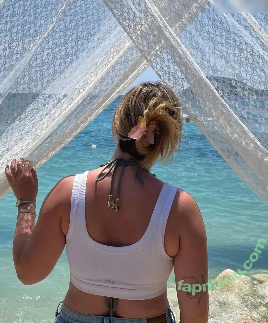 KellyMissesvlog nude photo #0094 (ajandkelz)