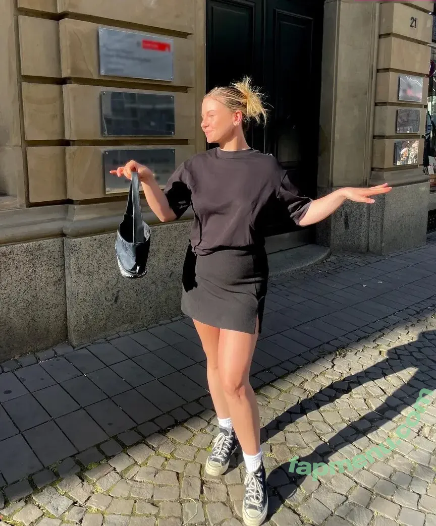 KellyMissesvlog nude photo #0126 (ajandkelz)