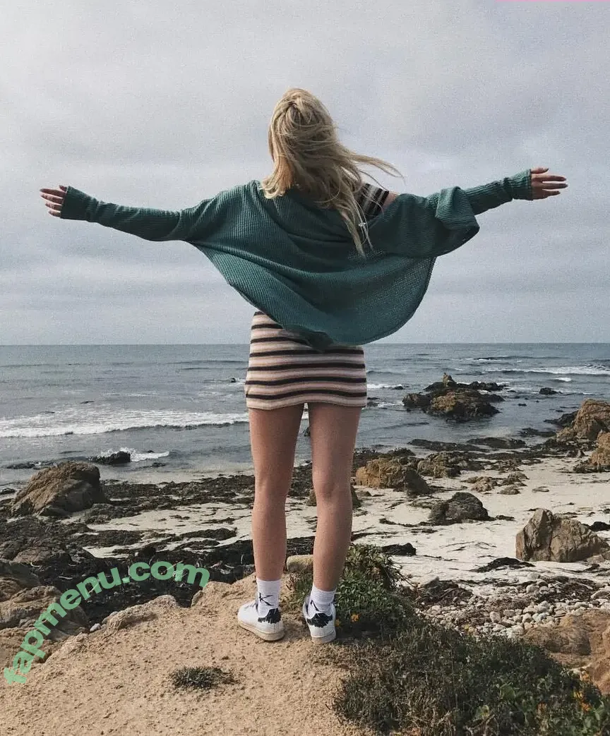 KellyMissesvlog nude photo #0187 (ajandkelz)