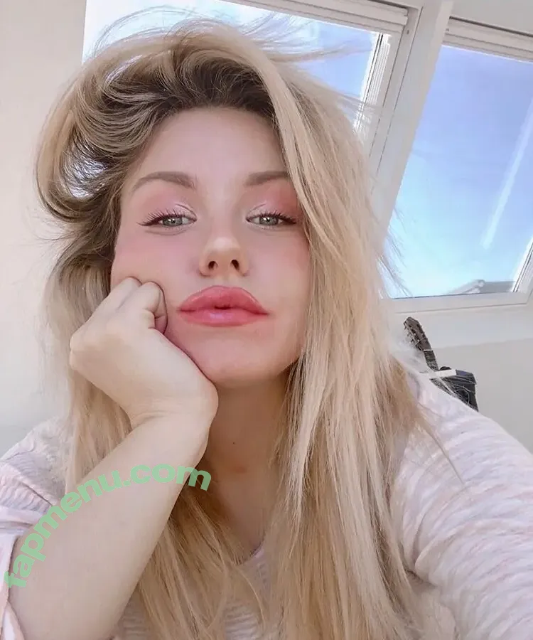KellyMissesvlog nude photo #0223 (ajandkelz)