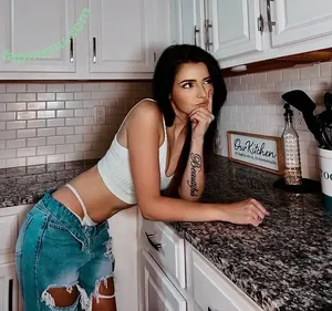  nude photo #0003