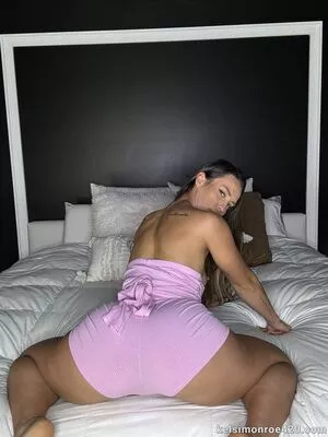 Kelsi Monroe / ficialkmbooty / officialkmbooty / officialkmig2 nude photo #0827