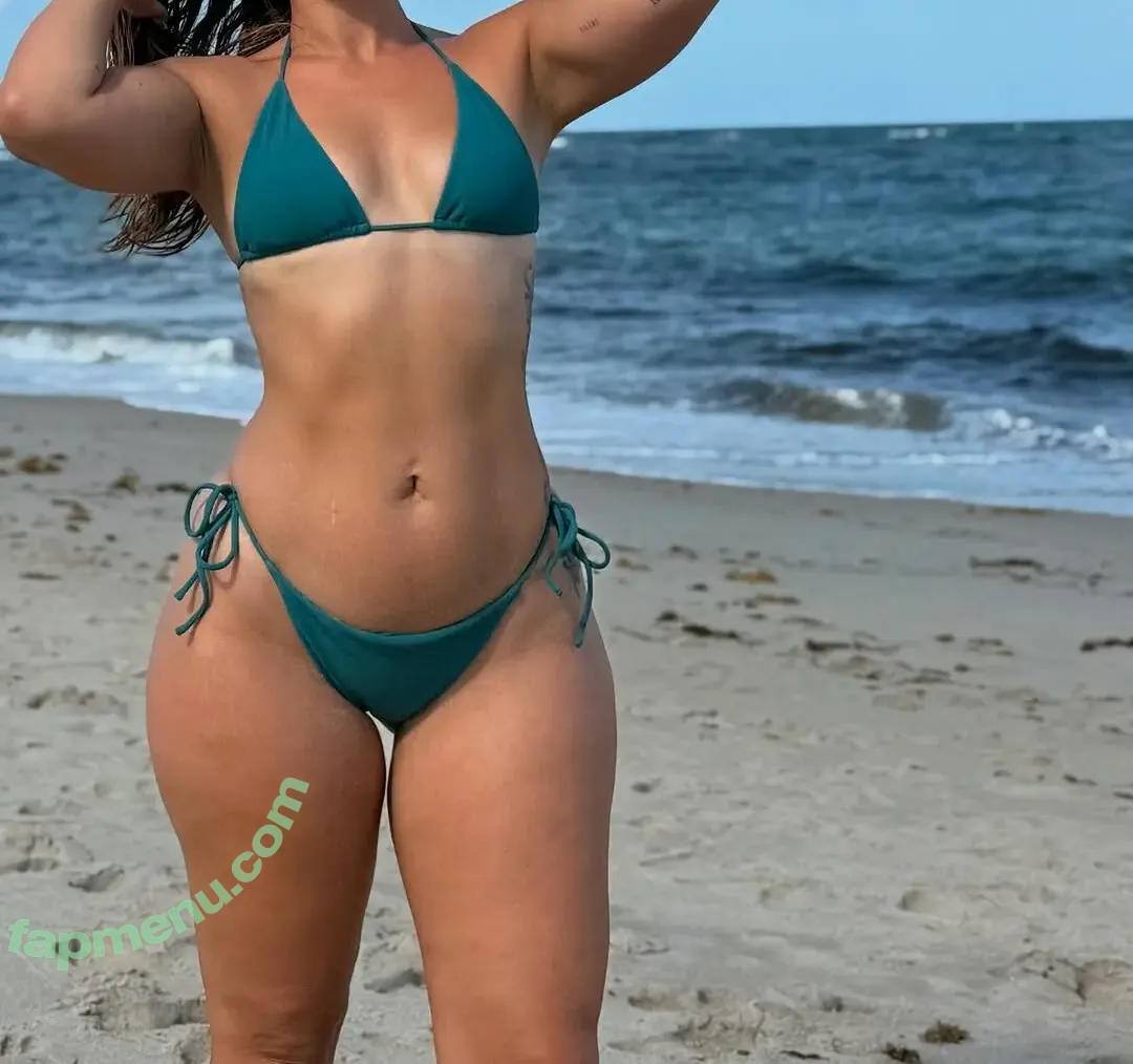 Kelsi Monroe nude photo #2147 (ficialkmbooty / officialkmbooty / officialkmig2)