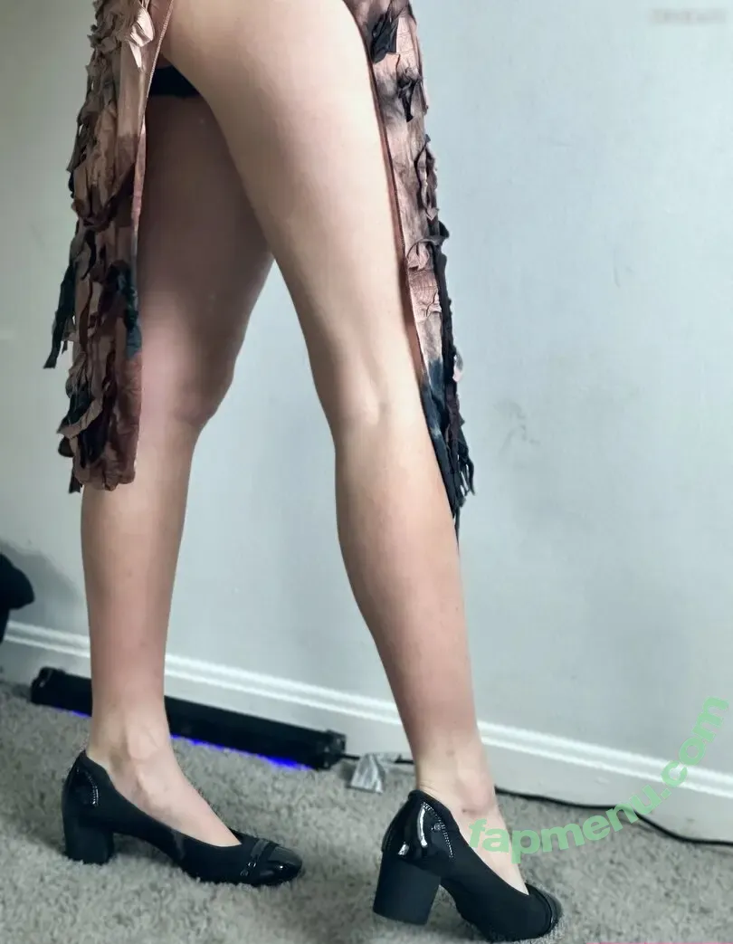 Kenalialuv nude photo #0054 (Kenalialuv)
