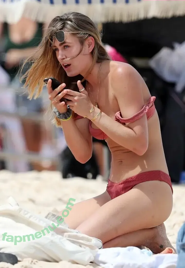 Kendal Lee Schuler nude photo #0078 (kendalleeschuler)