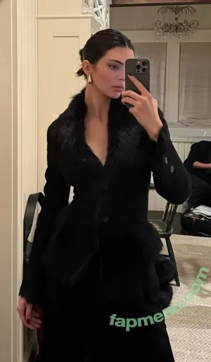 Kendall Jenner / KendallJenner nude photo #4443