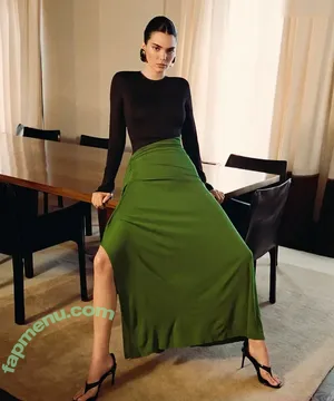 Kendall Jenner / KendallJenner nude photo #4712