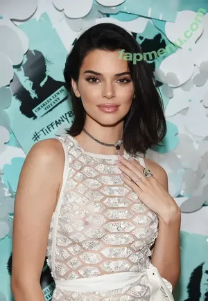 Kendall Jenner / KendallJenner nude photo #4721