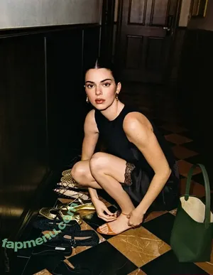 Kendall Jenner / KendallJenner nude photo #4734