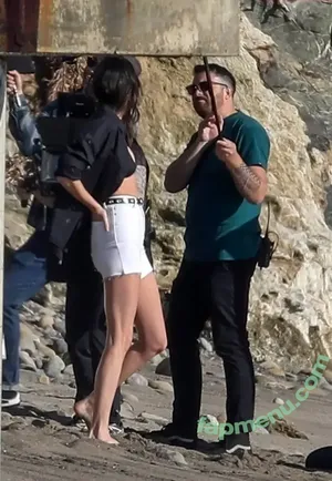 Kendall Jenner / KendallJenner nude photo #4772
