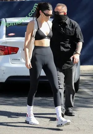 Kendall Jenner / KendallJenner nude photo #4840