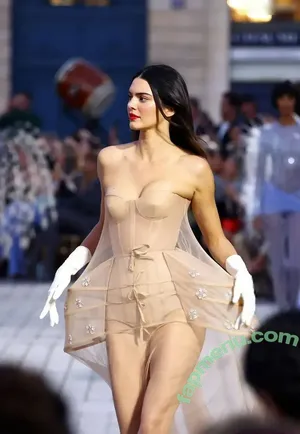 Kendall Jenner / KendallJenner nude photo #4862