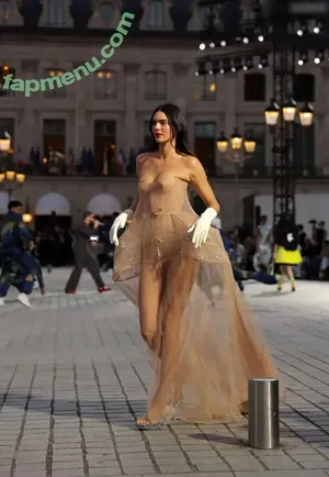 Kendall Jenner / KendallJenner nude photo #4863