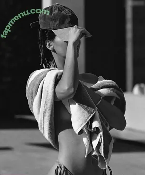 Kendall Jenner / KendallJenner nude photo #4873