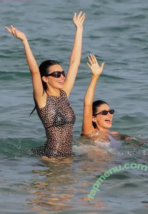 Kendall Jenner / KendallJenner nude photo #5109