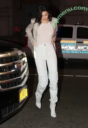 Kendall Jenner / KendallJenner nude photo #5142