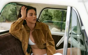 Kendall Jenner / KendallJenner nude photo #5191