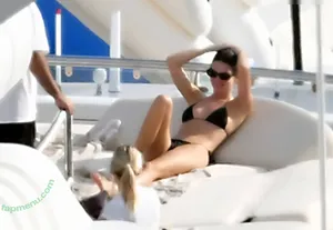 Kendall Jenner / KendallJenner nude photo #5258