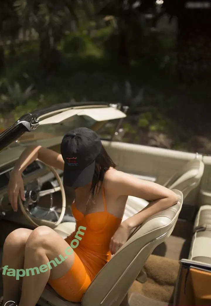 Kendall Jenner nude photo #5227 (KendallJenner)